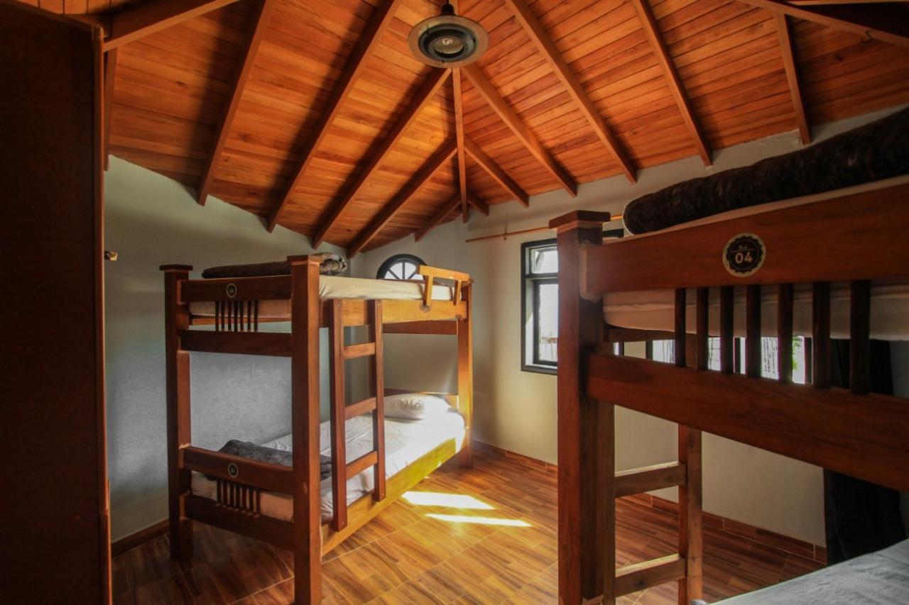 Guatapé Happy Buddha Hostel & Lodge חדר תמונה